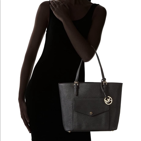 New Michael Kors LG Jet Set Pocket Tote - Picture 2 of 11